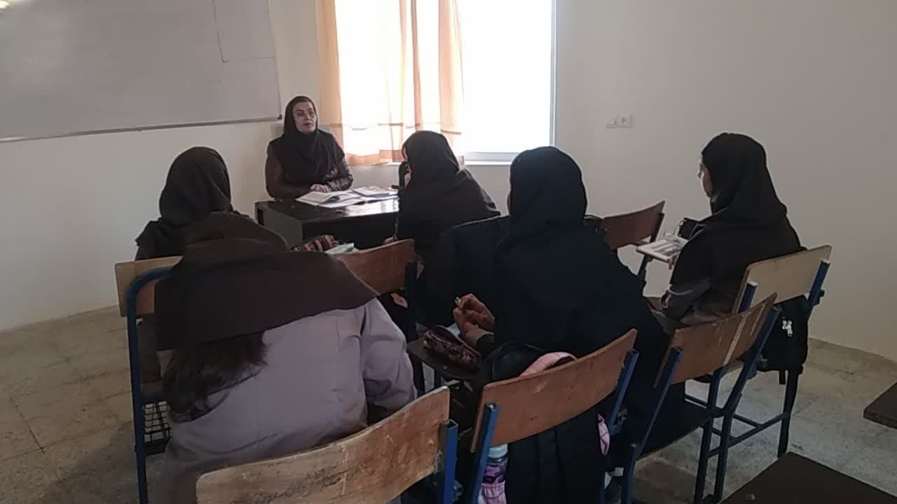 دبیرستان غیر دولتی حکیمه